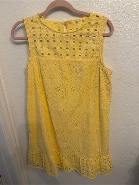 Yellow dress